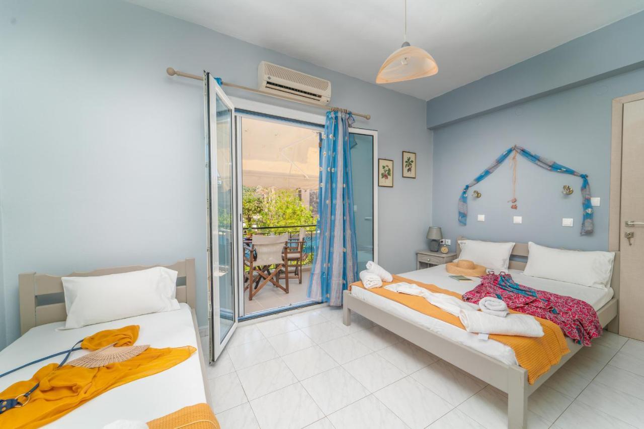 Casa Di Marinos Apartment นีดรี ภายนอก รูปภาพ