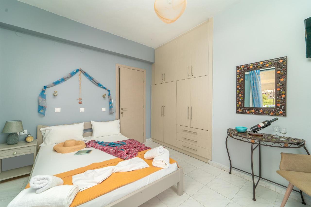 Casa Di Marinos Apartment นีดรี ภายนอก รูปภาพ